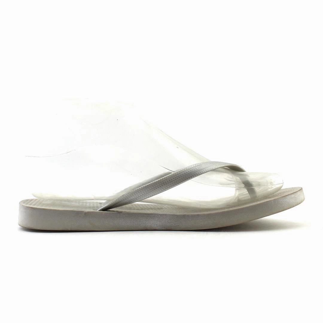 OLD NAVY . affordable Old Navy shoe visuals