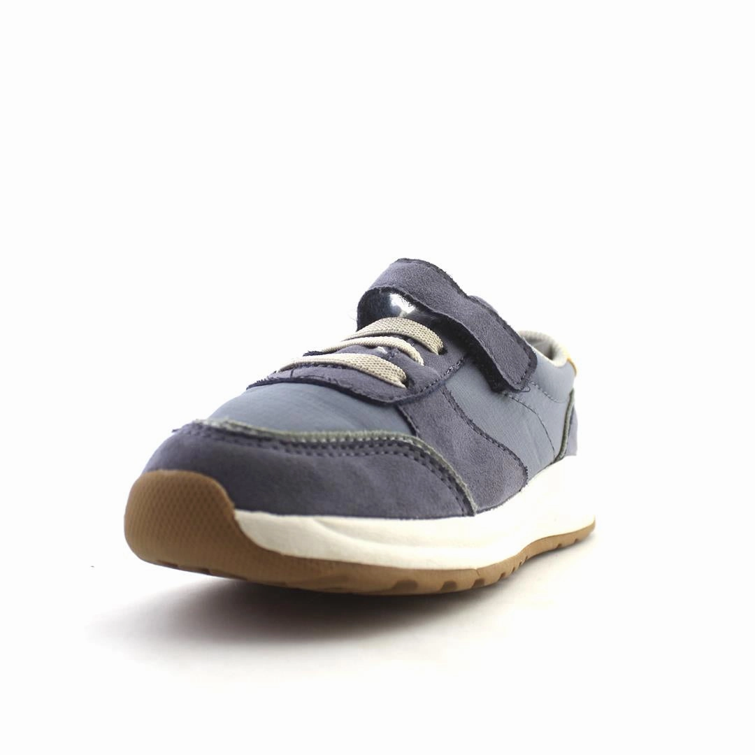 OLD NAVY . affordable Old Navy shoe visuals