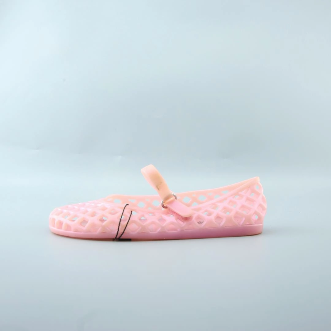 OLD NAVY . affordable Old Navy shoe visuals