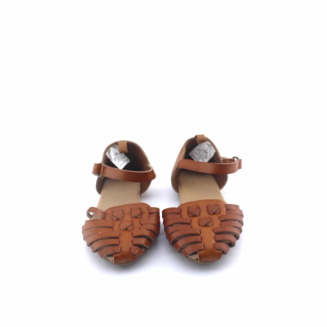 OLD NAVY . affordable Old Navy shoe visuals