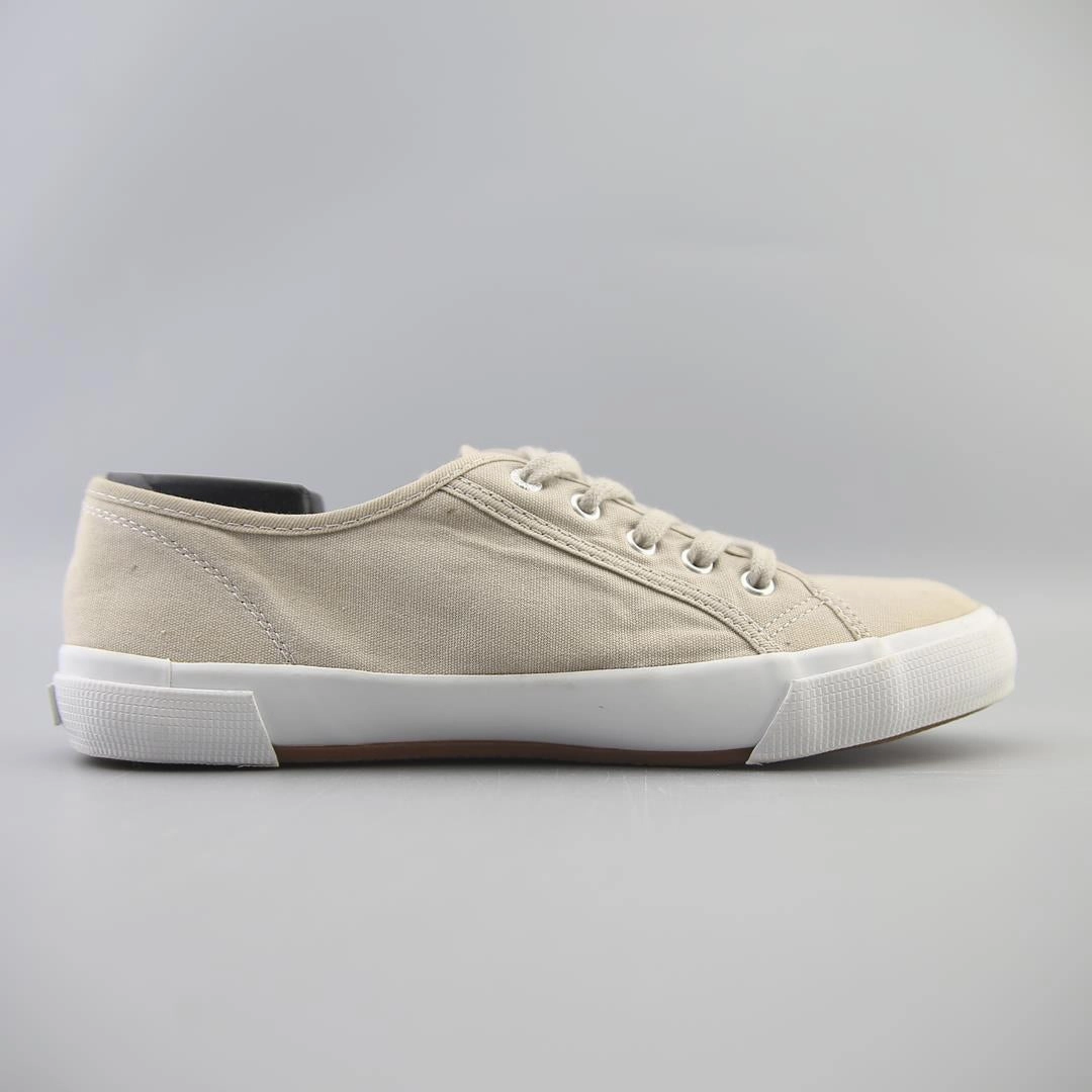 OLD NAVY . affordable Old Navy shoe visuals