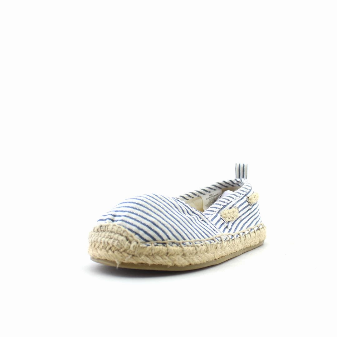 OLD NAVY . affordable Old Navy shoe visuals
