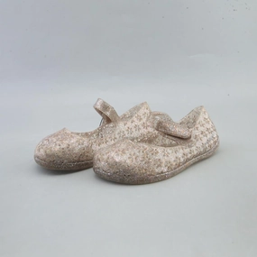 OLD NAVY . Old Navy versatile casual footwear