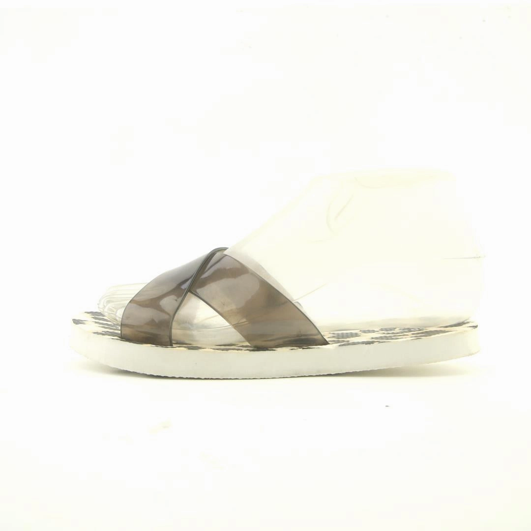 OLD NAVY . affordable Old Navy shoe visuals
