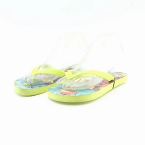 OLD NAVY . Old Navy versatile casual footwear