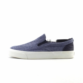 OLD NAVY . Old Navy versatile casual footwear