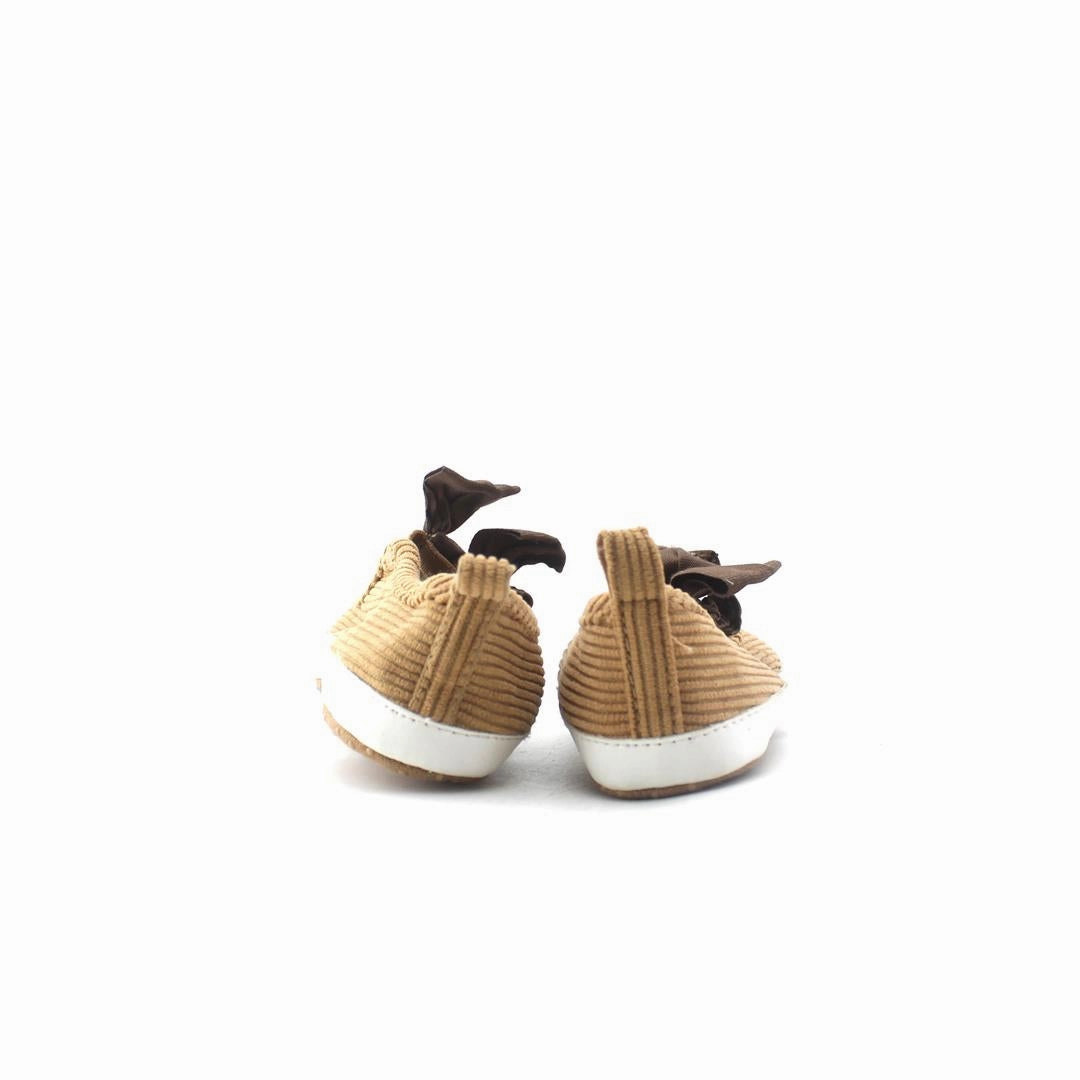 OLD NAVY . affordable Old Navy shoe visuals