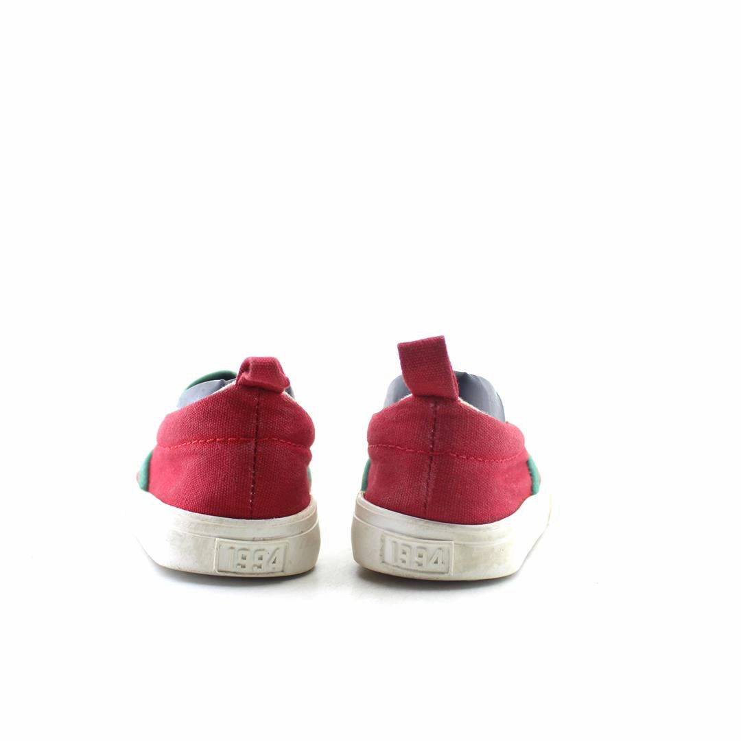 OLD NAVY . affordable Old Navy shoe visuals