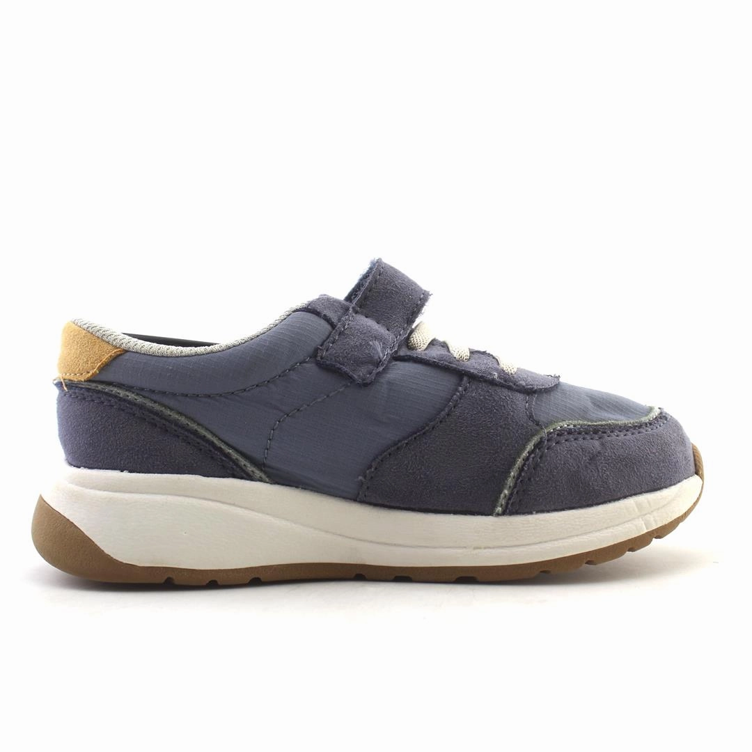 OLD NAVY . affordable Old Navy shoe visuals