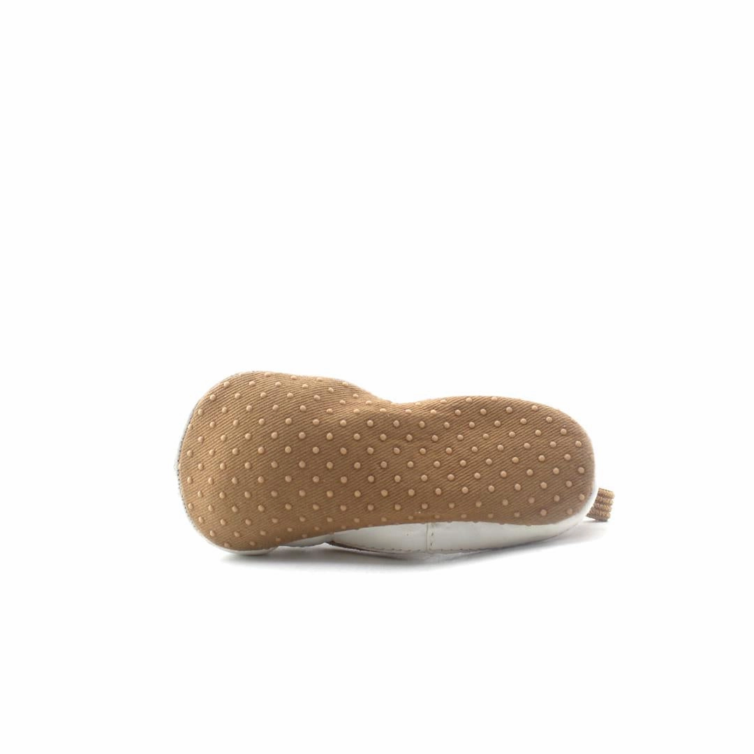 OLD NAVY . affordable Old Navy shoe visuals