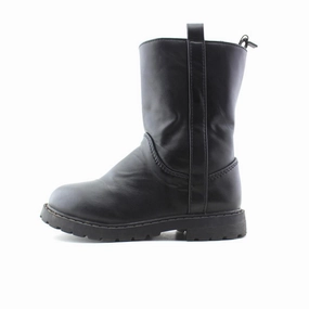 OLD NAVY . Old Navy versatile casual footwear