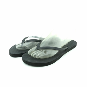 OLD NAVY . Old Navy versatile casual footwear