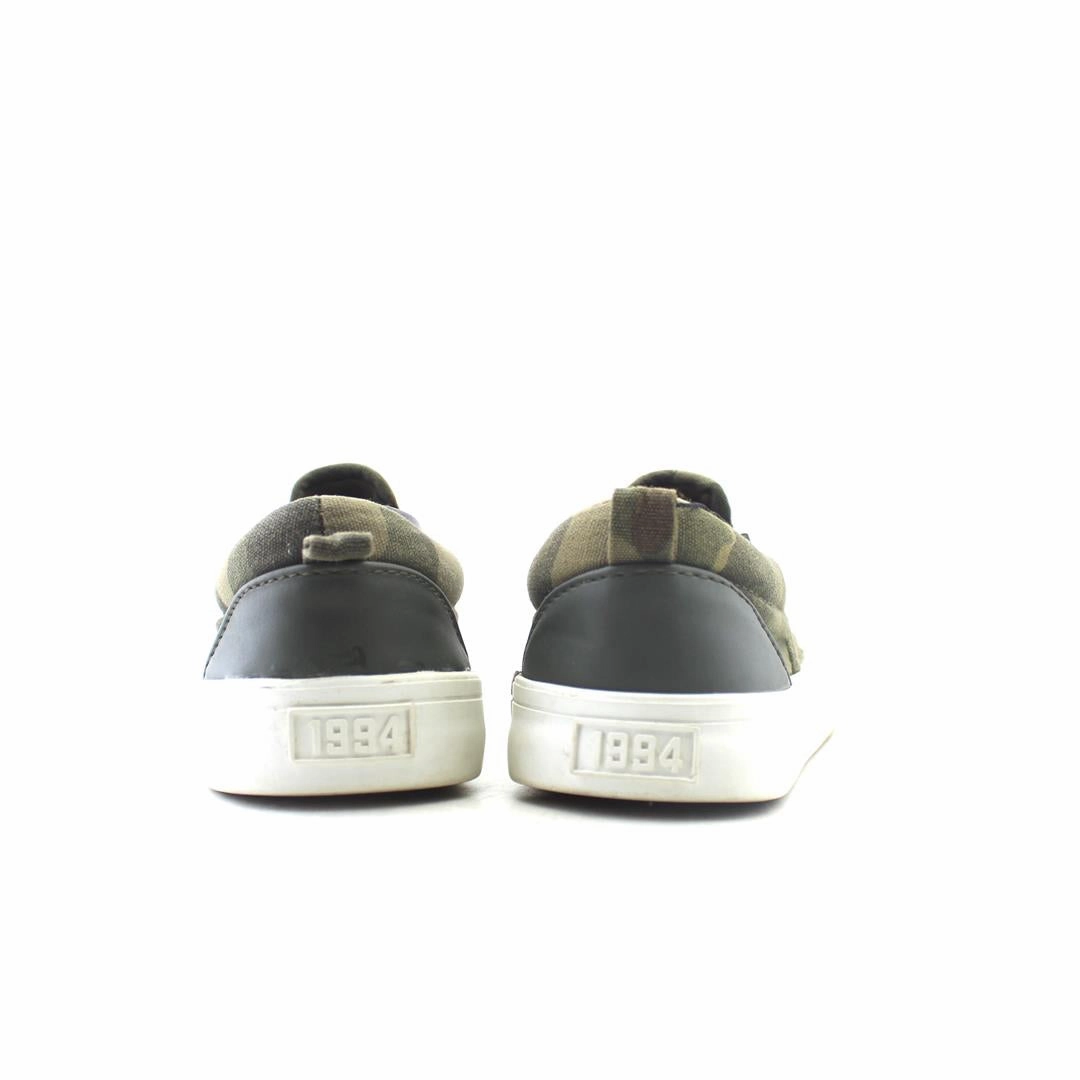 OLD NAVY . affordable Old Navy shoe visuals