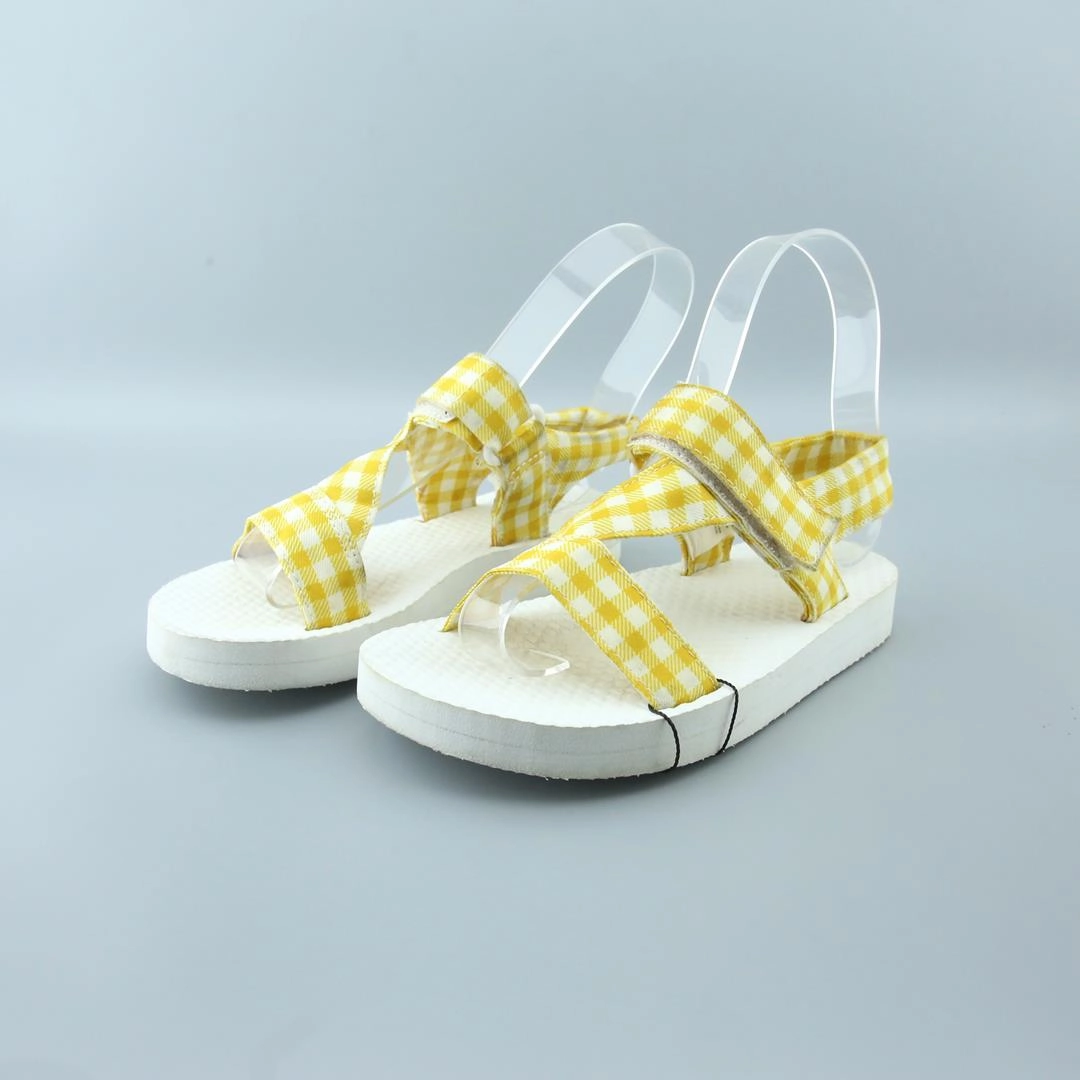 OLD NAVY . Old Navy versatile casual footwear