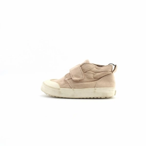OLD NAVY . Old Navy versatile casual footwear