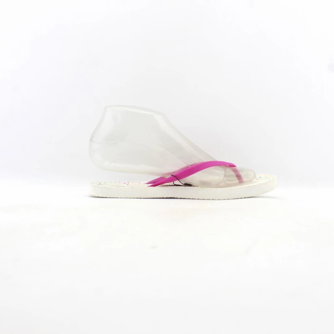 OLD NAVY . affordable Old Navy shoe visuals
