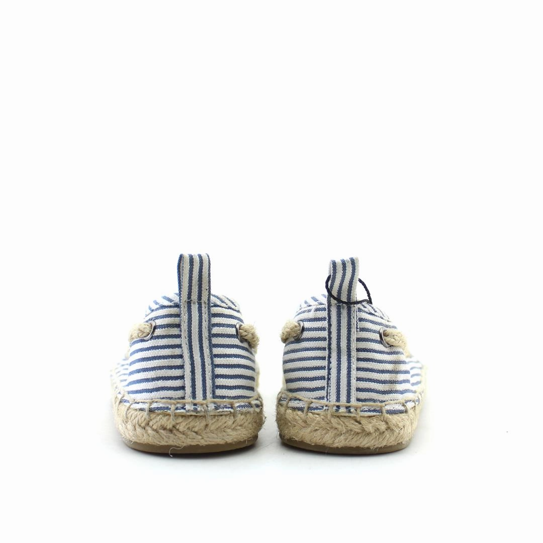 OLD NAVY . affordable Old Navy shoe visuals