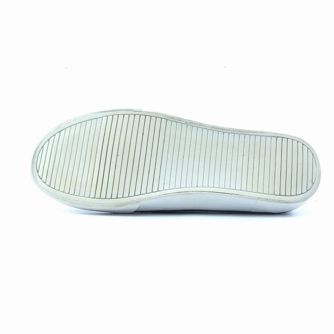 OLD NAVY . affordable Old Navy shoe visuals