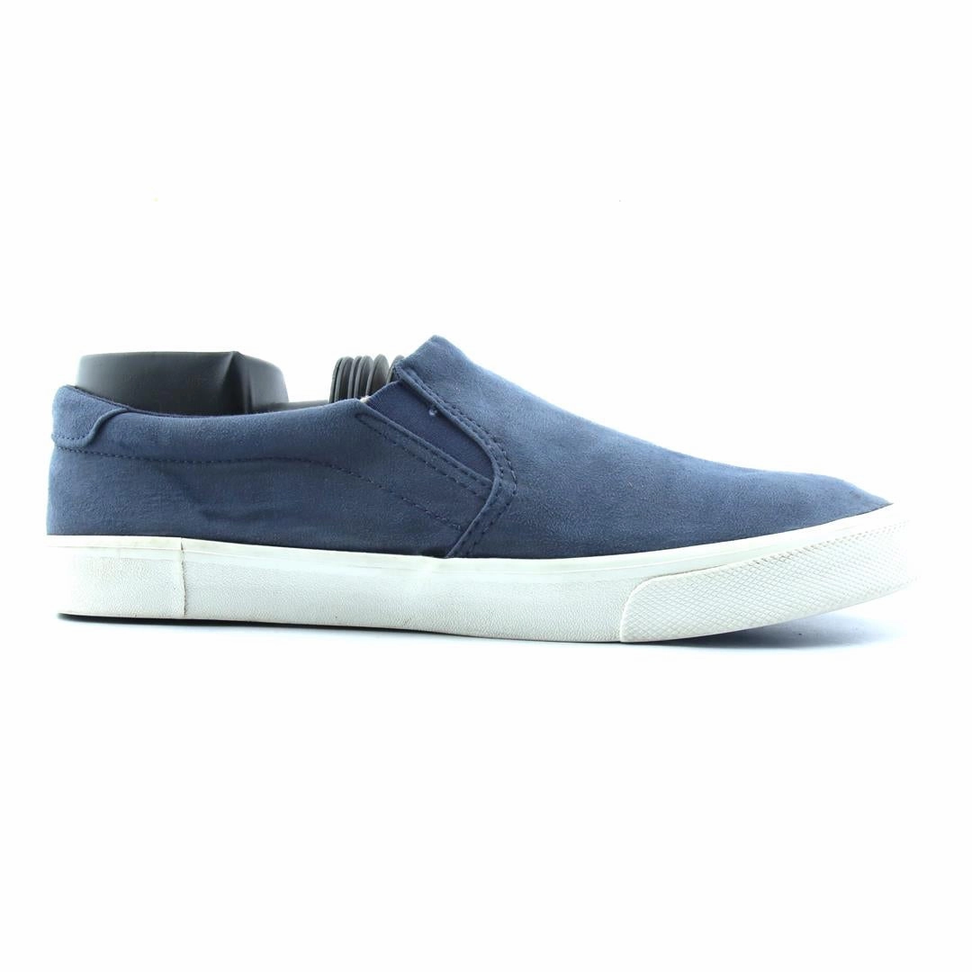 OLD NAVY . affordable Old Navy shoe visuals