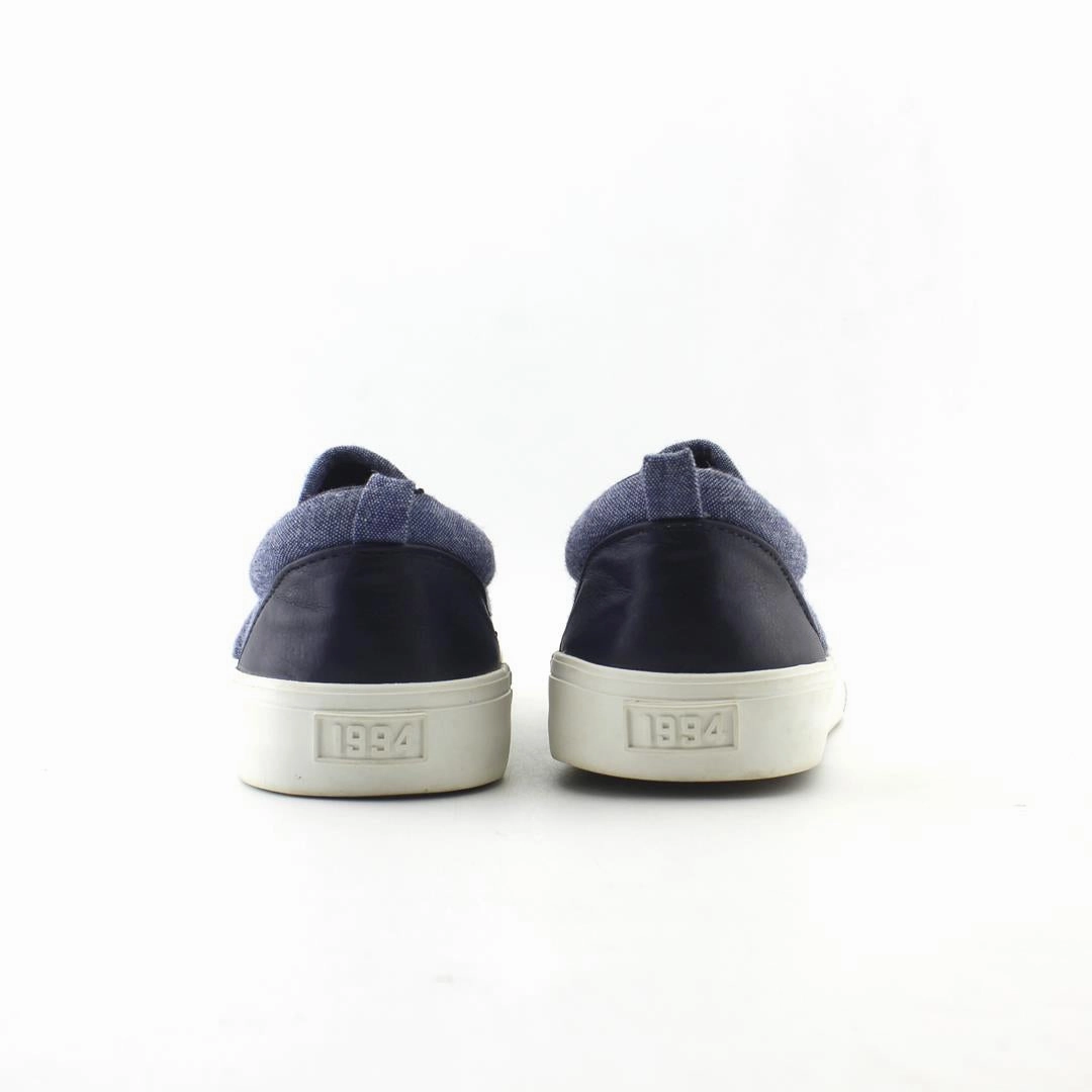 OLD NAVY . affordable Old Navy shoe visuals