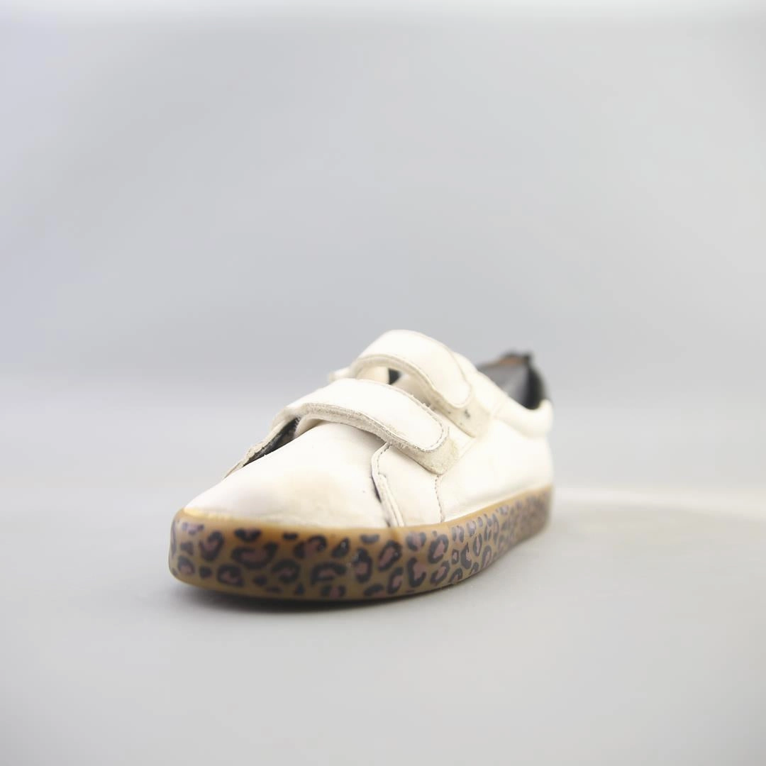 OLD NAVY . affordable Old Navy shoe visuals