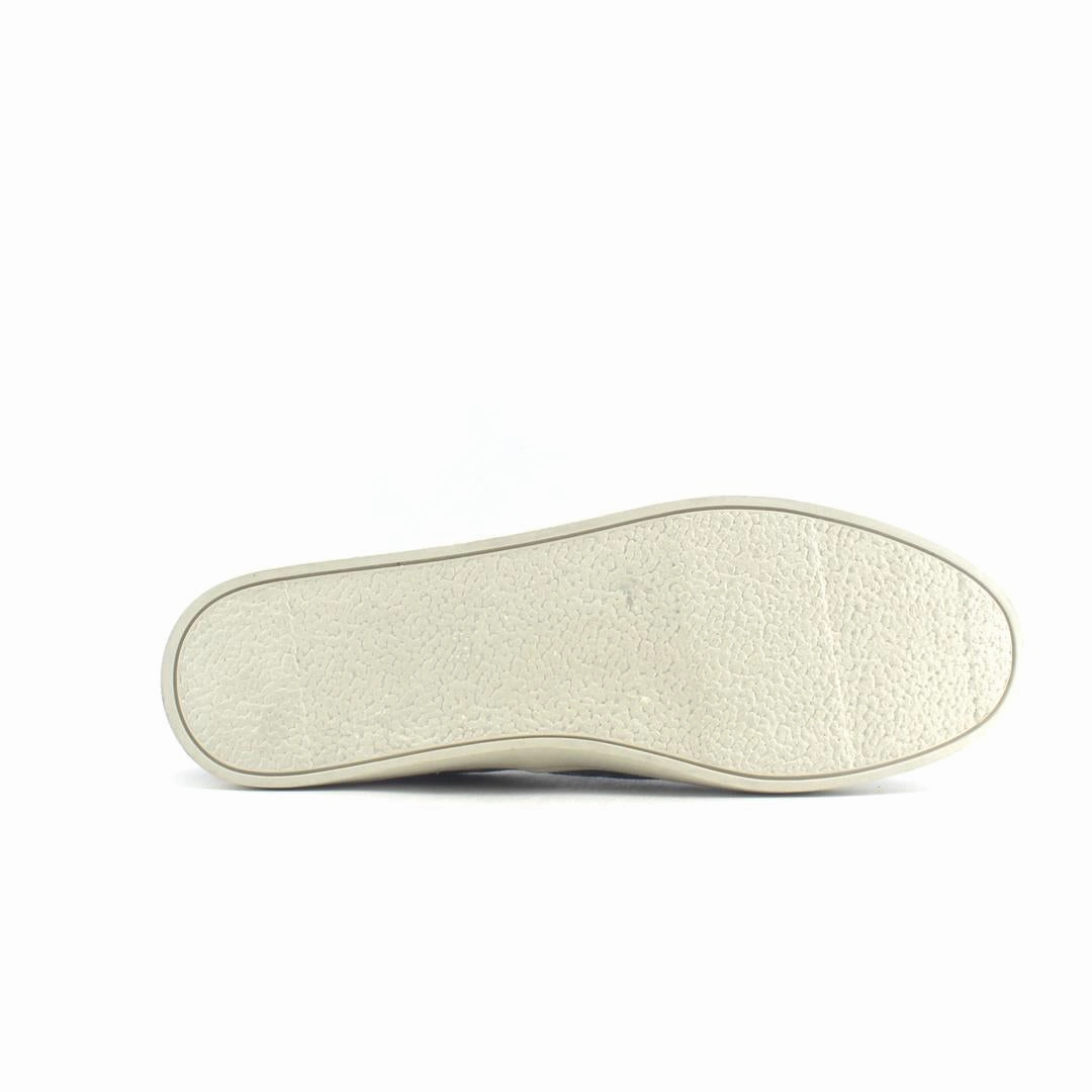 OLD NAVY . affordable Old Navy shoe visuals