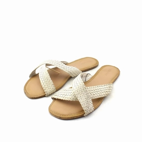 OLD NAVY . Old Navy versatile casual footwear
