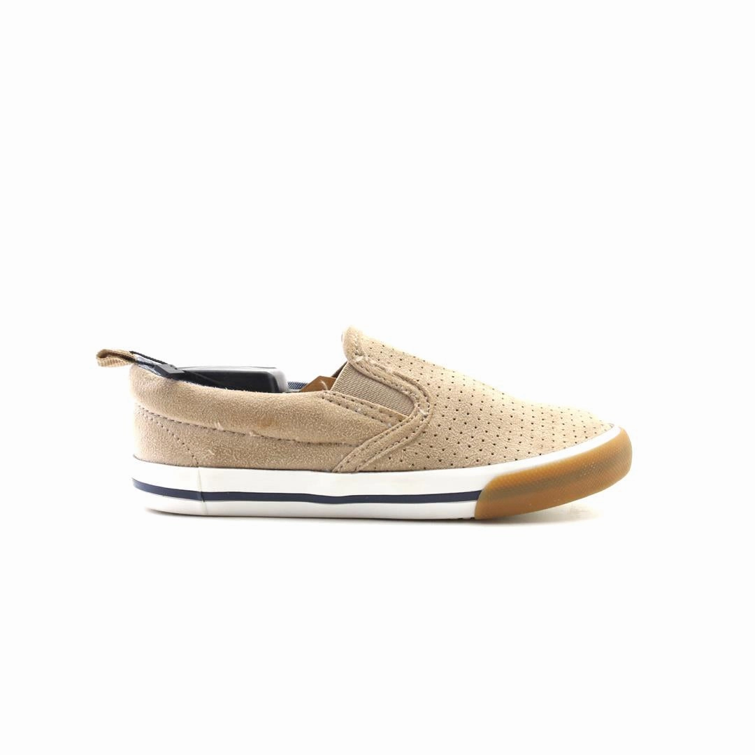 OLD NAVY . affordable Old Navy shoe visuals