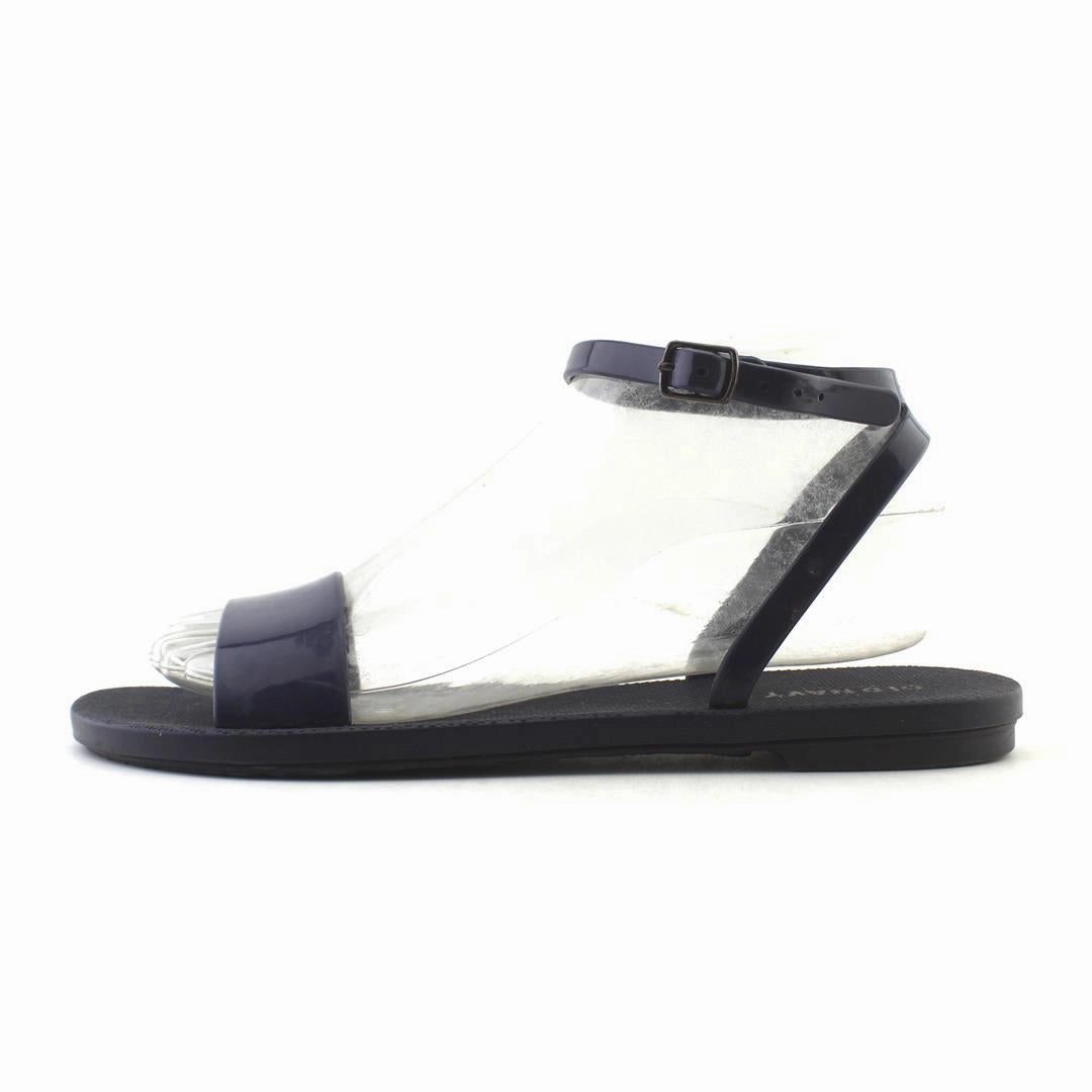 OLD NAVY . Old Navy versatile casual footwear