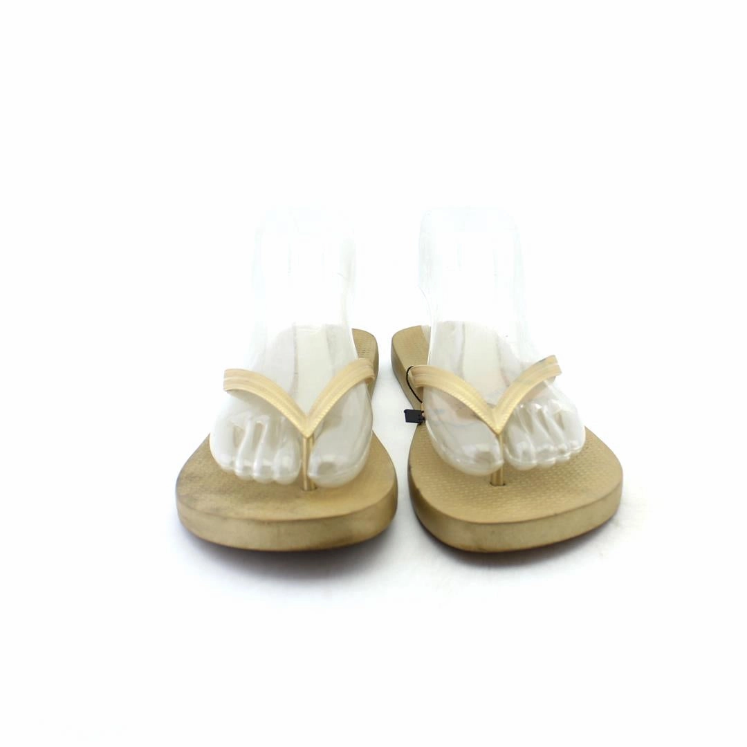 OLD NAVY . affordable Old Navy shoe visuals