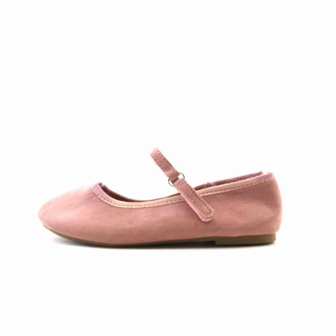 OLD NAVY . everyday Old Navy footwear looks