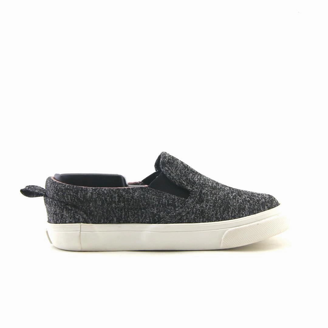 OLD NAVY . everyday Old Navy footwear looks