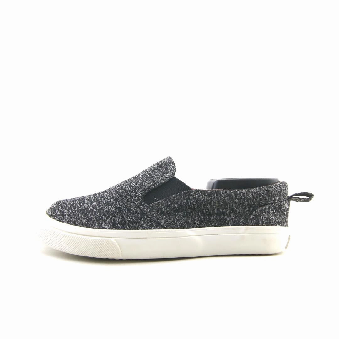 OLD NAVY . Old Navy everyday footwear styles