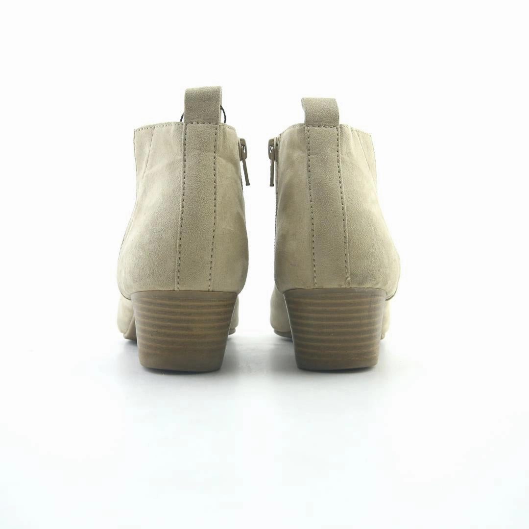 OLD NAVY . everyday Old Navy footwear looks