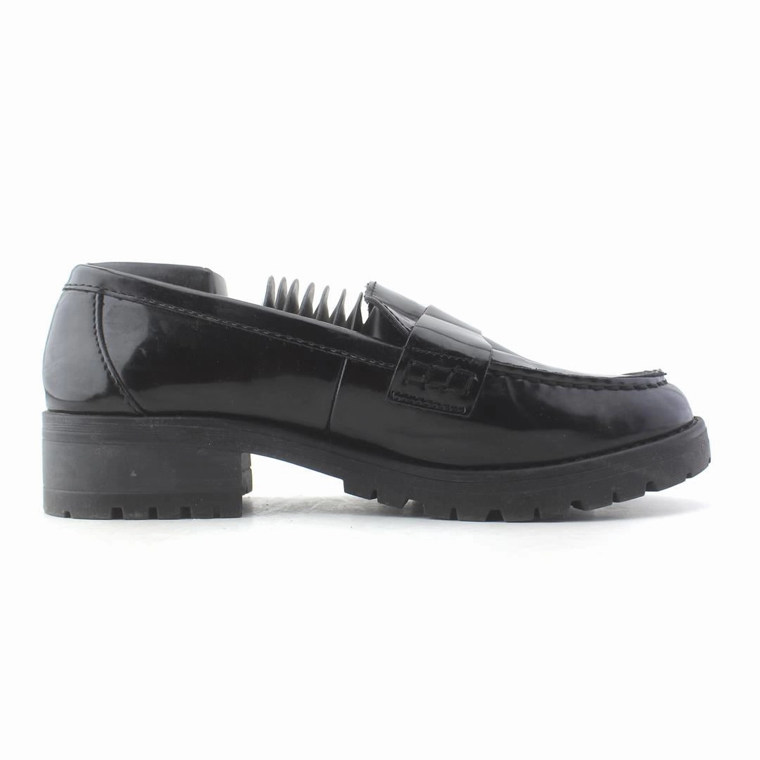OLD NAVY . everyday Old Navy footwear looks