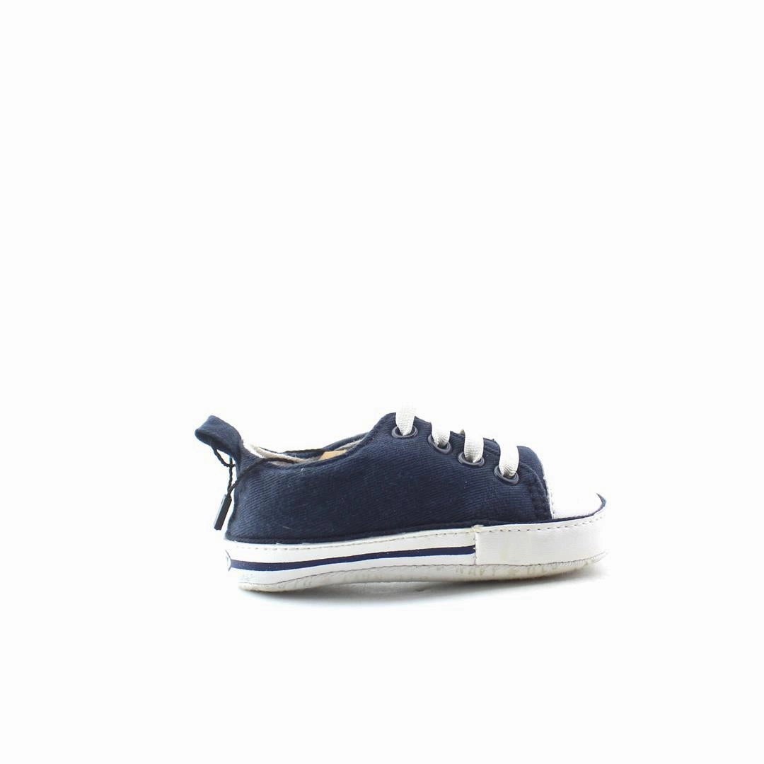 OLD NAVY . everyday Old Navy footwear looks