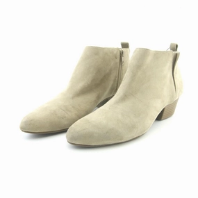 OLD NAVY . Old Navy everyday footwear styles
