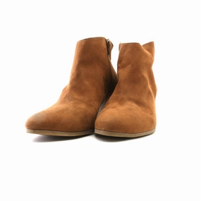 OLD NAVY . Old Navy everyday footwear styles