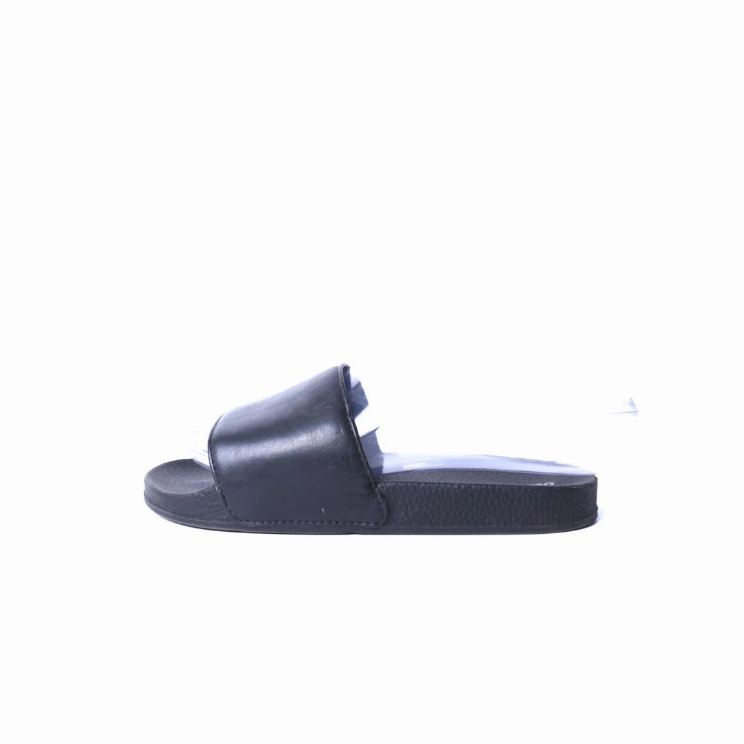 OLD NAVY . everyday Old Navy footwear looks