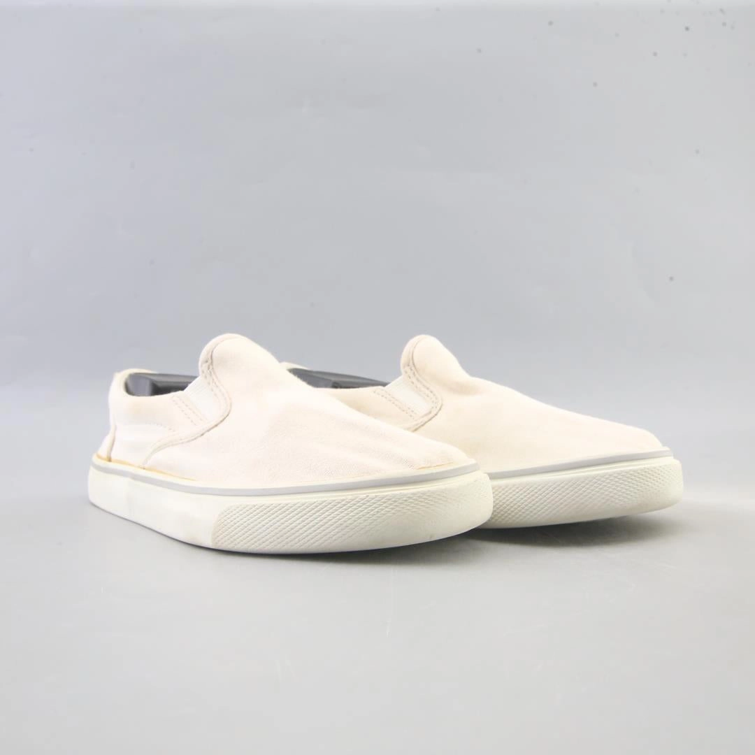 OLD NAVY . everyday Old Navy footwear looks