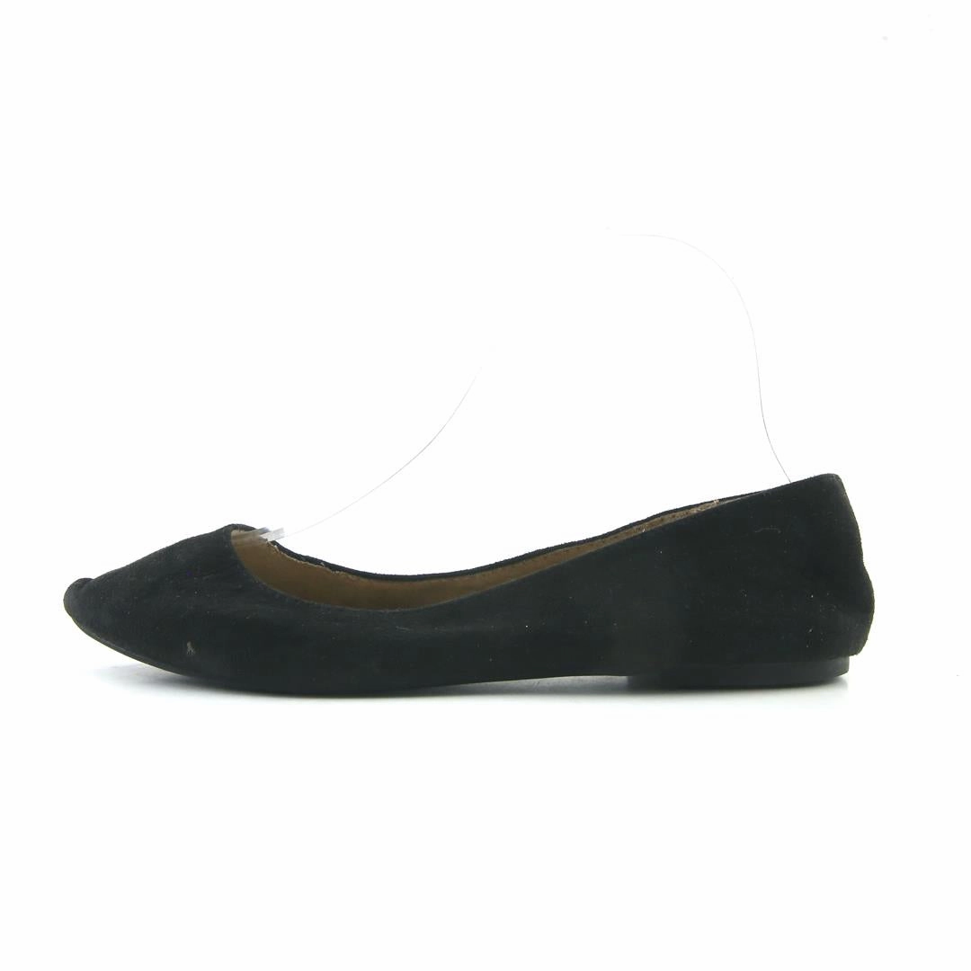 OLD NAVY . everyday Old Navy footwear looks