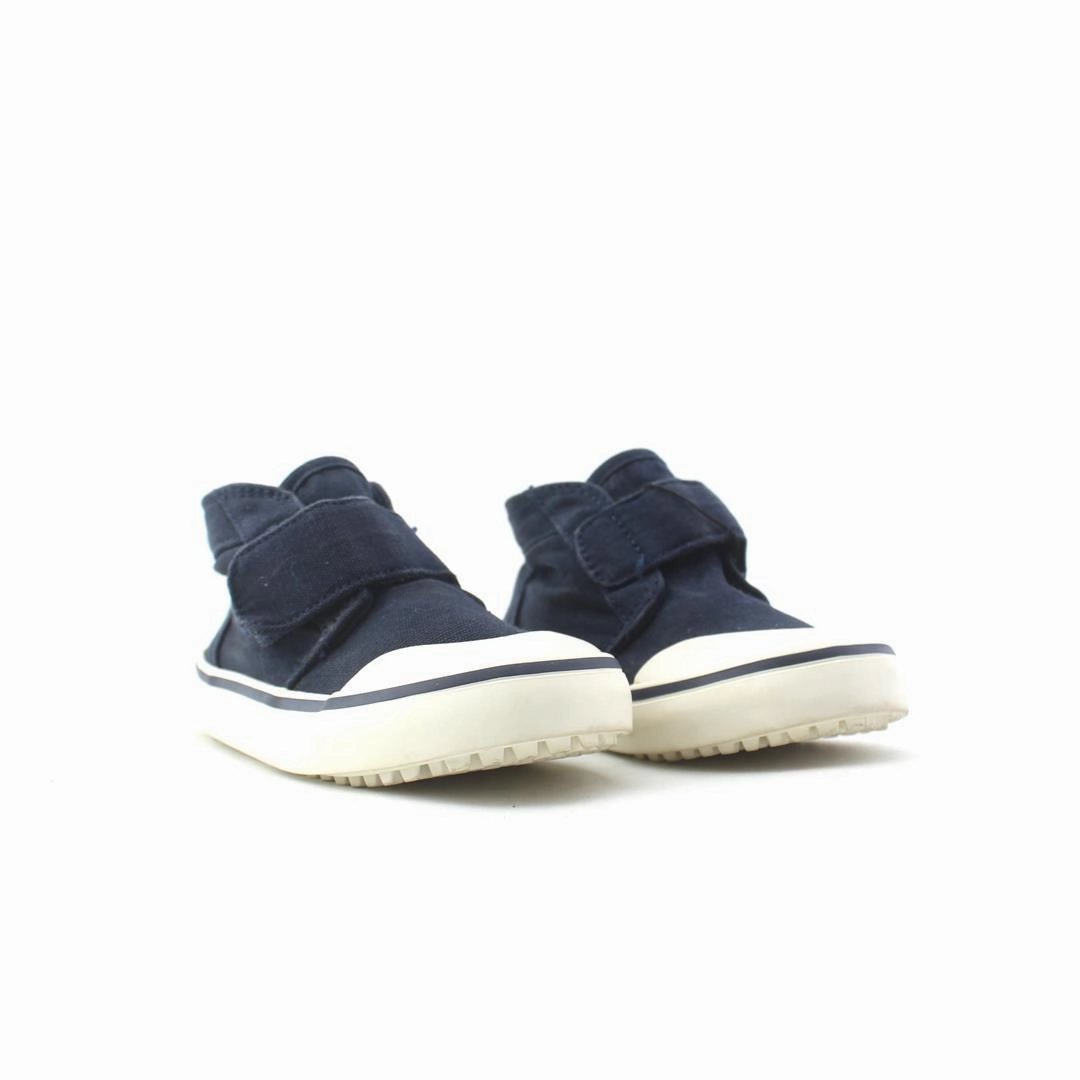 OLD NAVY . everyday Old Navy footwear looks