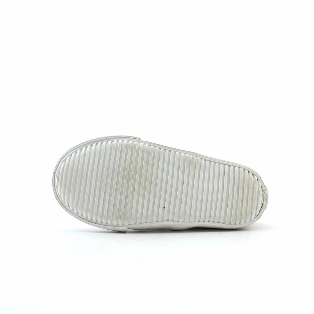 OLD NAVY . everyday Old Navy footwear looks