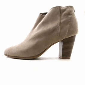 OLD NAVY . Old Navy everyday footwear styles