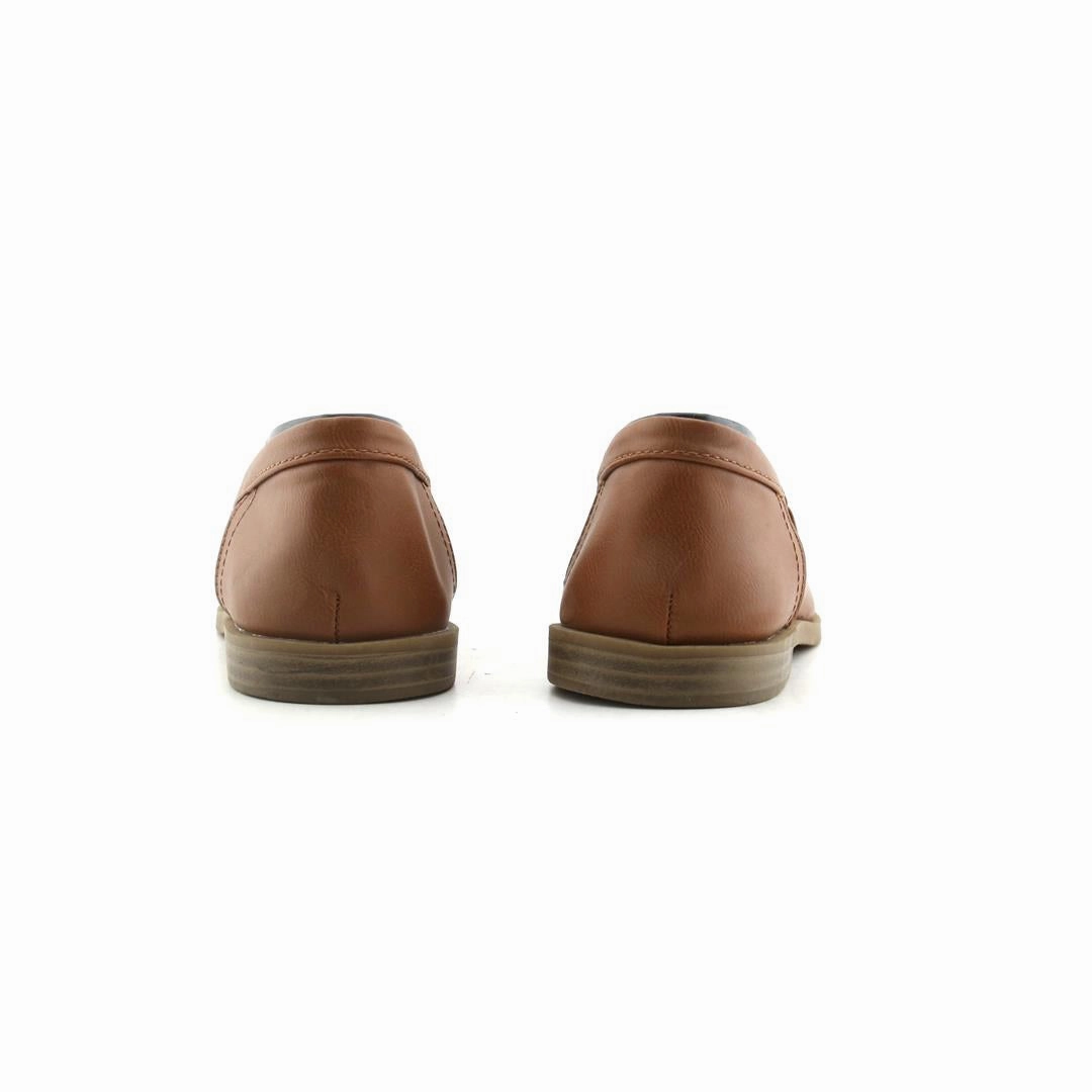 OLD NAVY . everyday Old Navy footwear looks