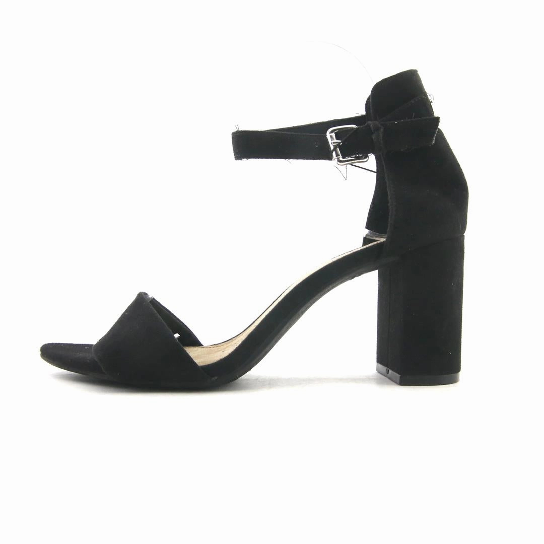 OLD NAVY , Old Navy everyday footwear styles