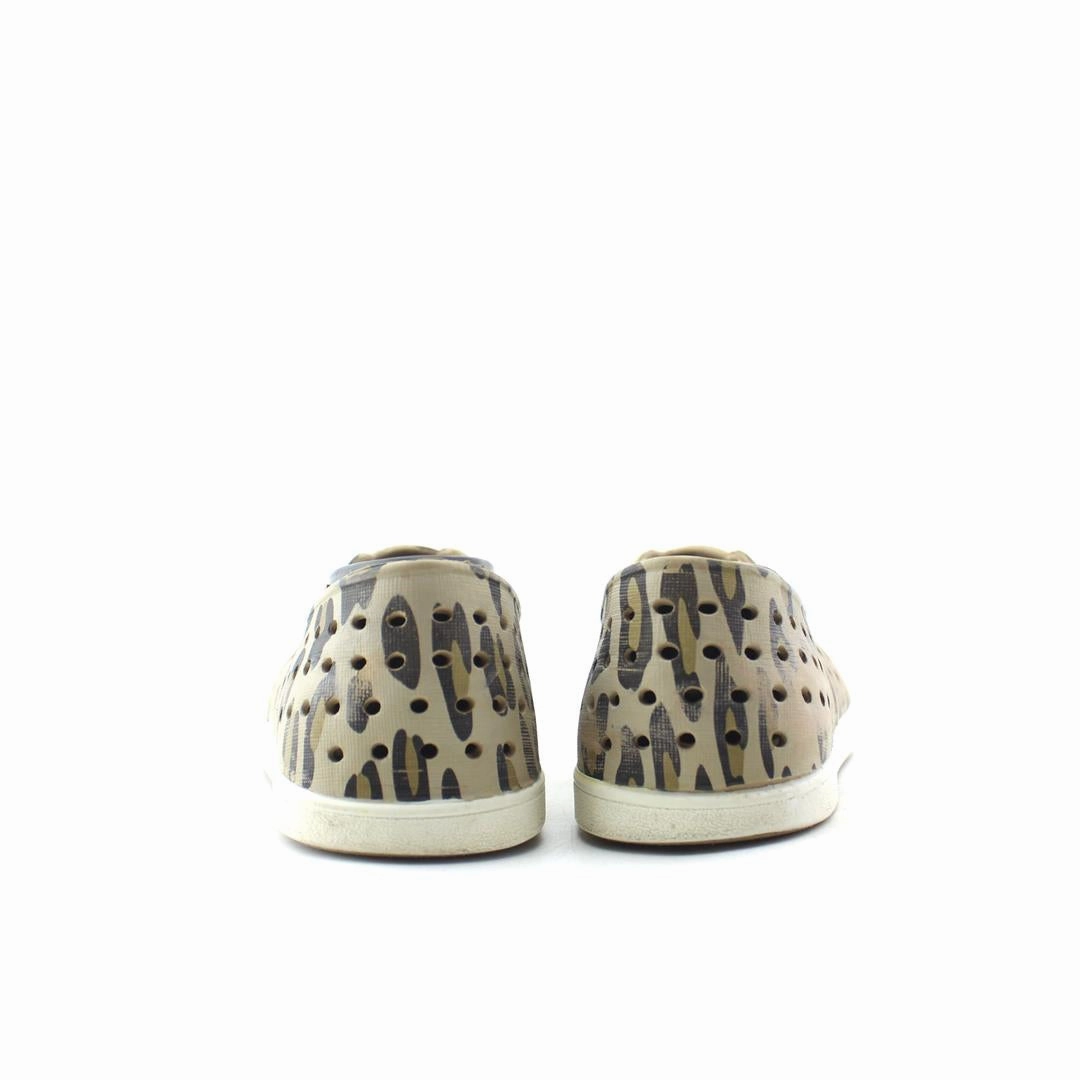 OLD NAVY . everyday Old Navy footwear looks