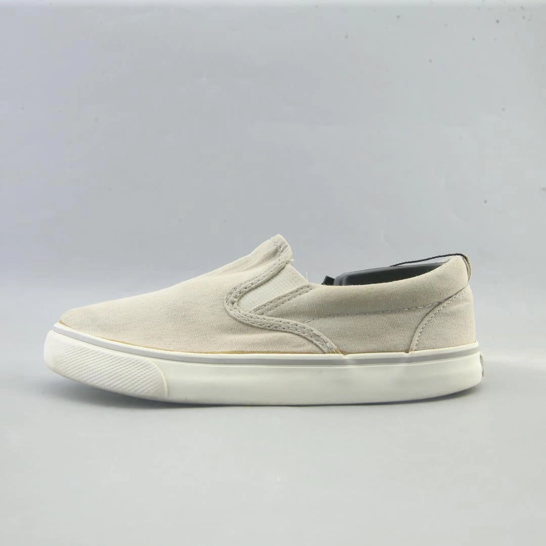 OLD NAVY . Old Navy everyday footwear styles