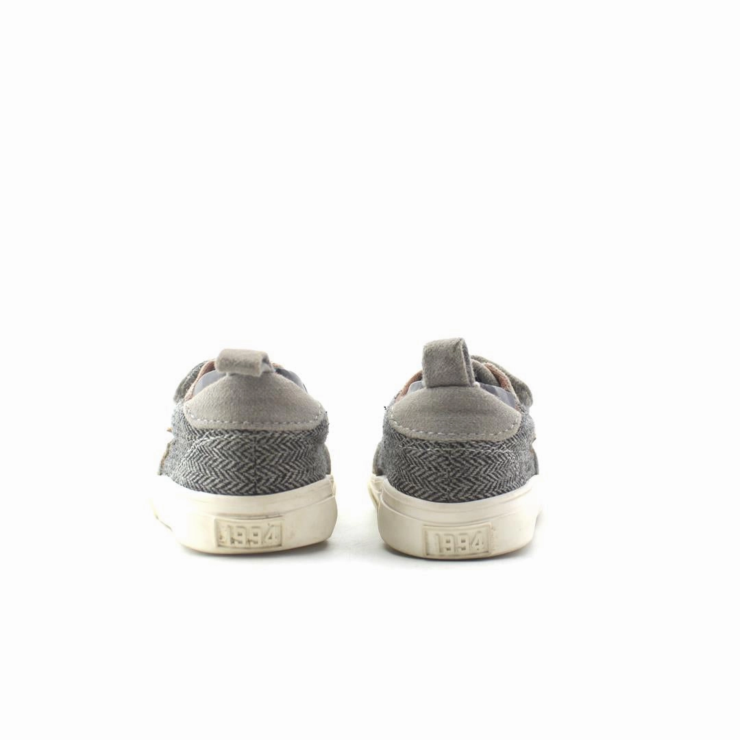OLD NAVY . everyday Old Navy footwear looks