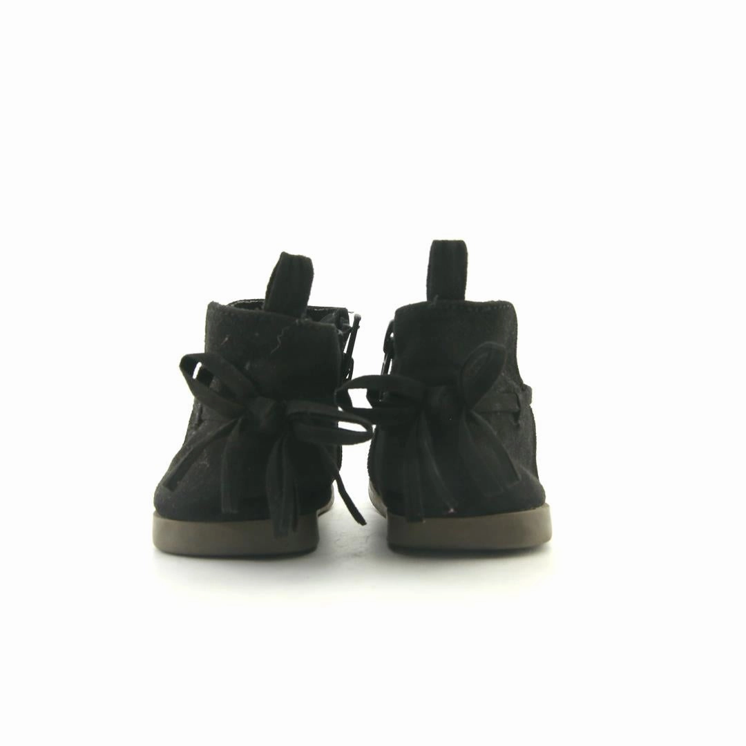 OLD NAVY . everyday Old Navy footwear looks